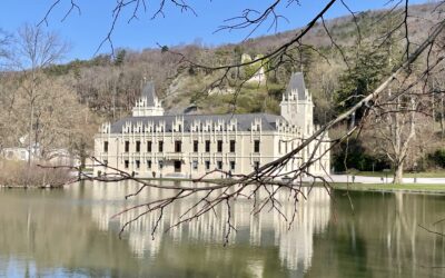 SCHLOSS HERNSTEIN